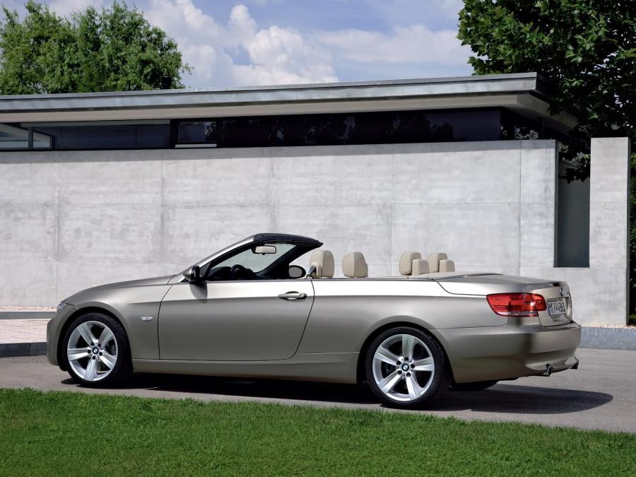  BMW 335i Convertible 2007 года  (фото 68 из 91)
